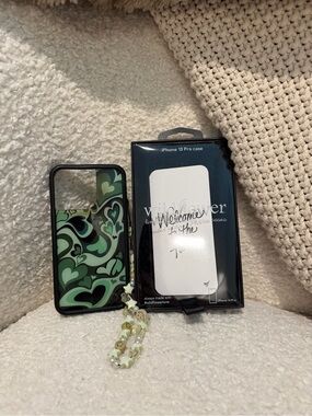 Wildflower iPhone 13 Pro Salem Mitchell Green Heart Pattern Phone Case